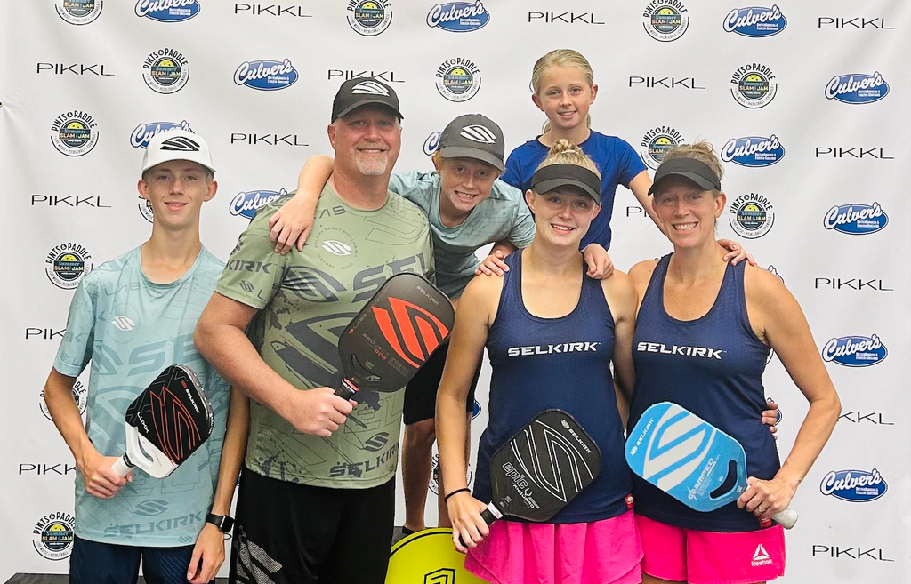 Meet the Lunds: A family that dinks together, stays together