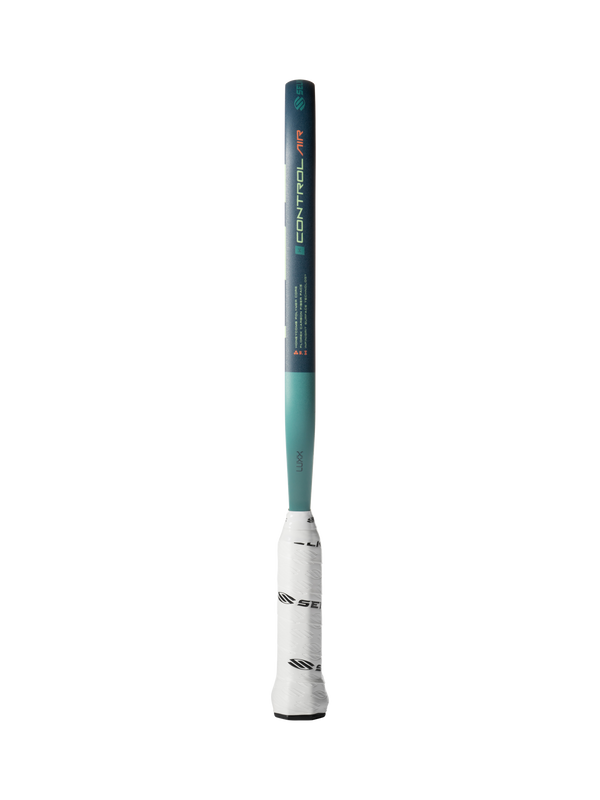 LUXX Control Air with InfiniGrit Everglade pickleball paddle.